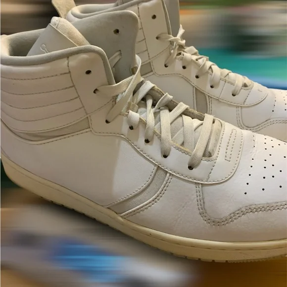 Jordan White Sneakers with Jumpman Logo and Leather Panels - Picture 2 of 3